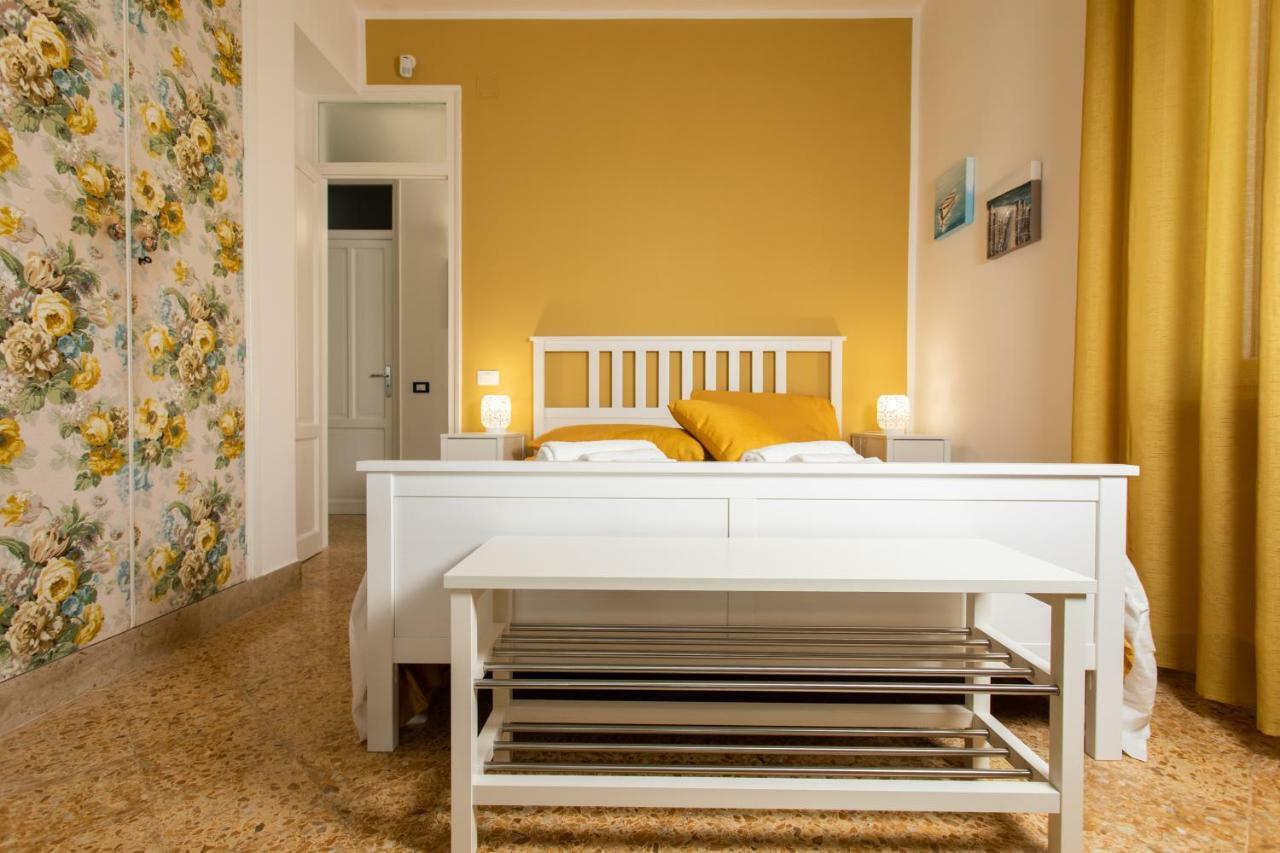 Villa Aurora Mondello Addaura Eksteriør bilde